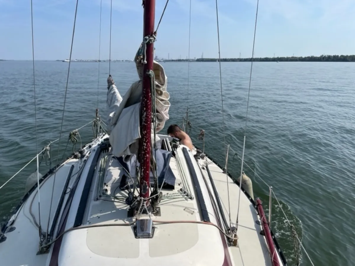 Polyester Sailboat Friendship 26