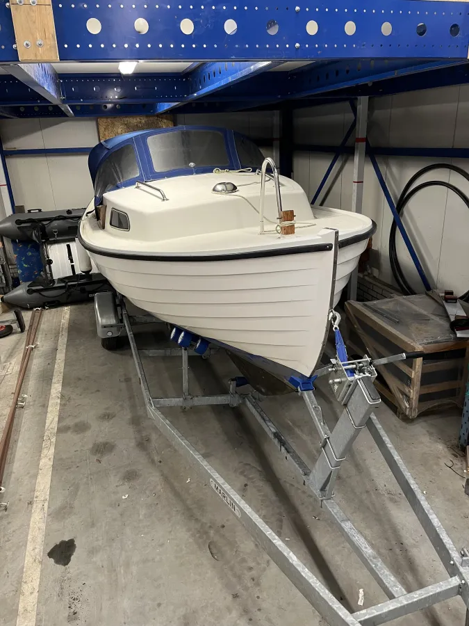 Polyester Sloop Cabin Sloep 600