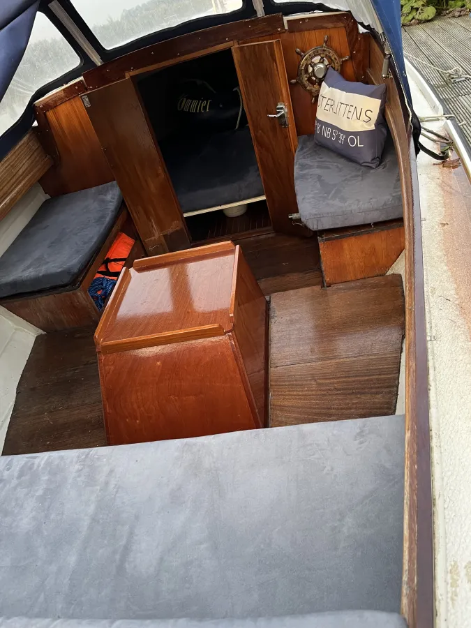 Polyester Sloop Cabin Sloep 600