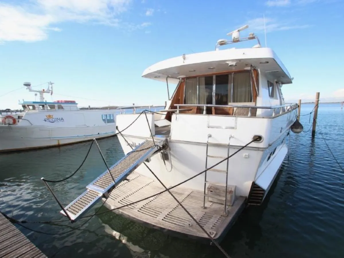 Wood Motorboat Cantieri Navali Livorno Drake