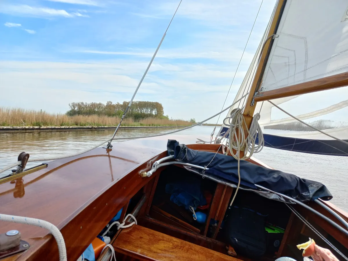 Wood Open zeilboot Flytour Gaffel Getuigd