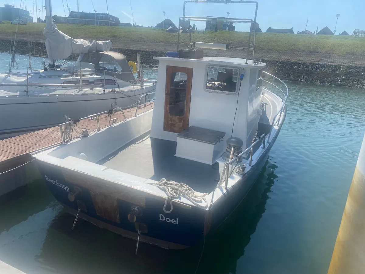 Polyester Motorboat Ocqueteau 830