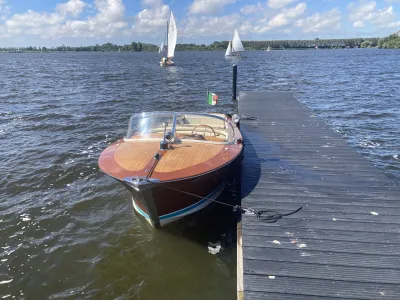 Wood Speedboat RIO Parana Photo 3