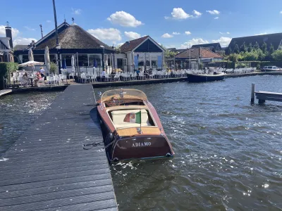 Wood Speedboat RIO Parana Photo 4