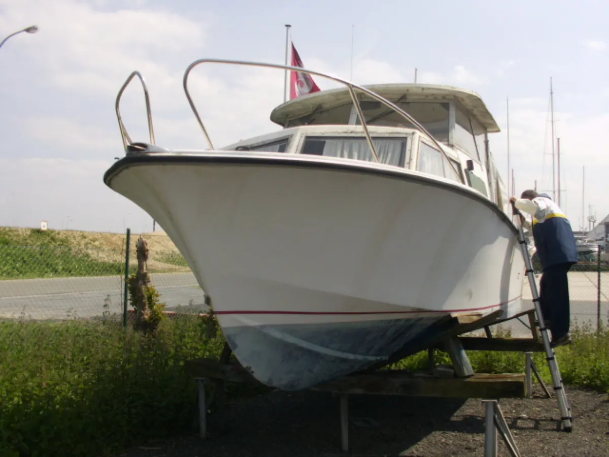 Polyester Motorboat Sport Fisherman 700