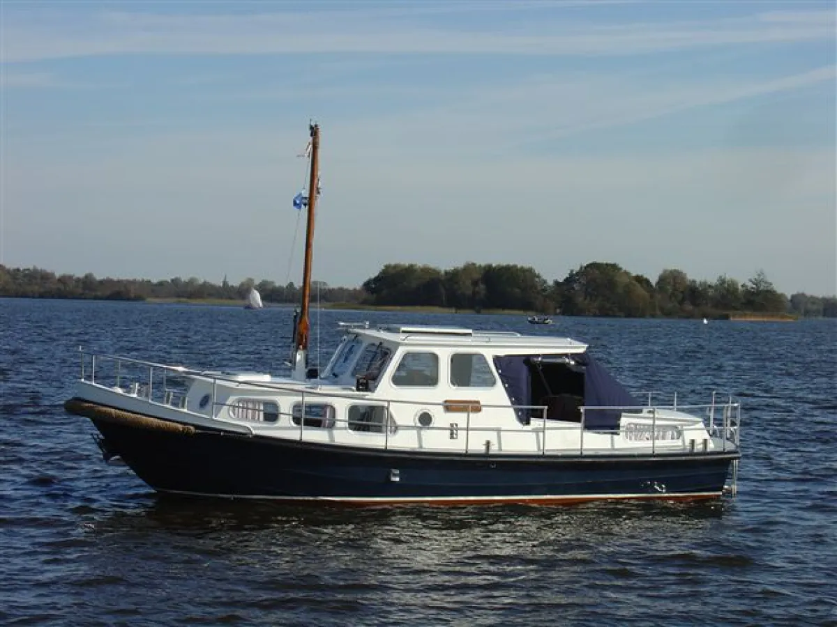 Steel Motorboat Gillissen Steurgatvlet