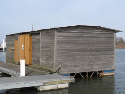 Autre matériau Péniche Bateau-maison Drijvend Kantoor Photo 1