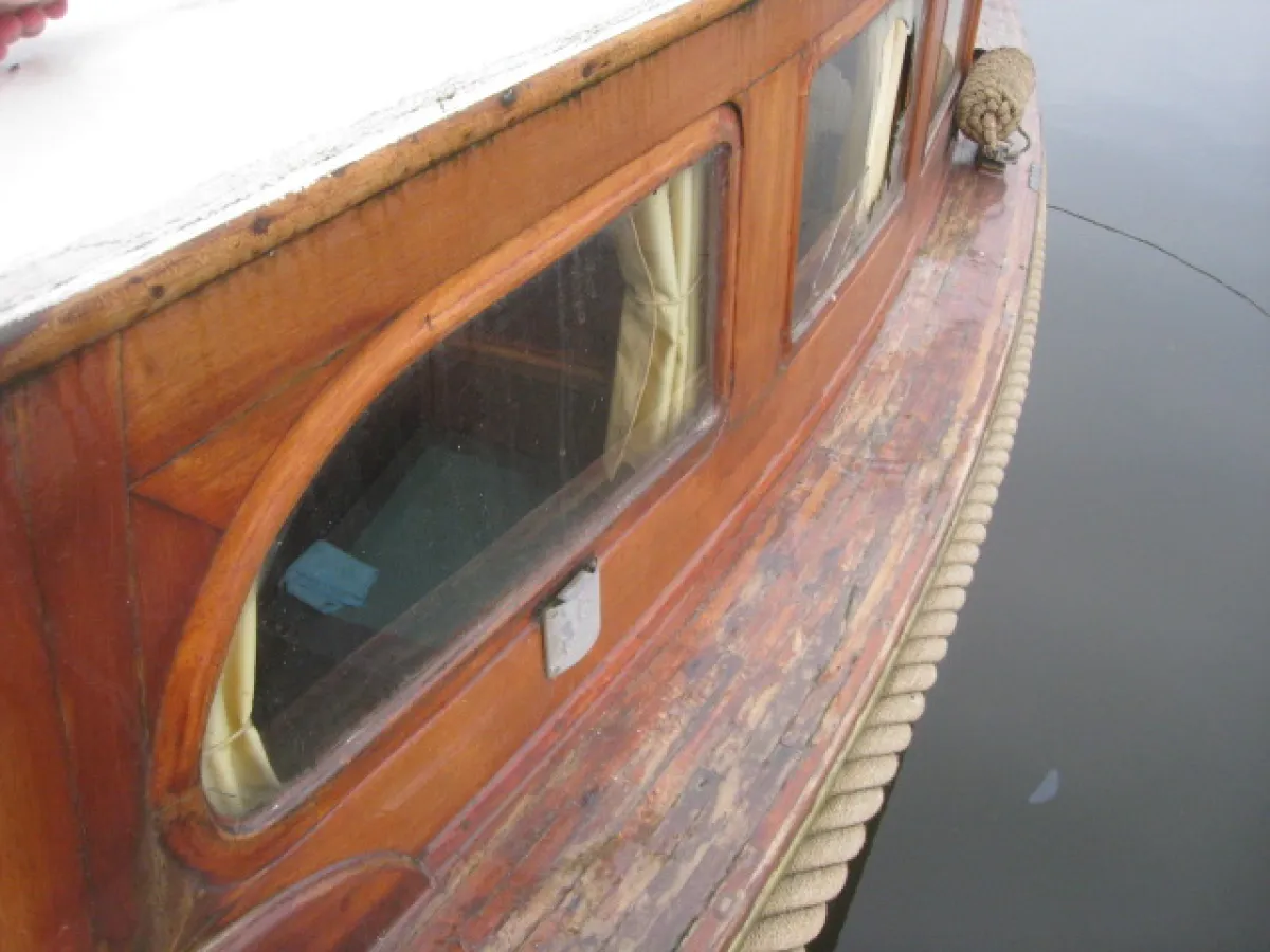 Wood Motorboat Motor cruiser 