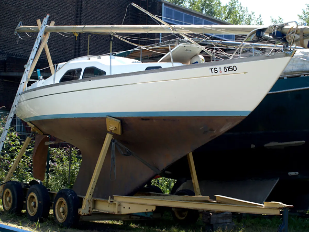 Polyester Sailboat Kings Cruiser 