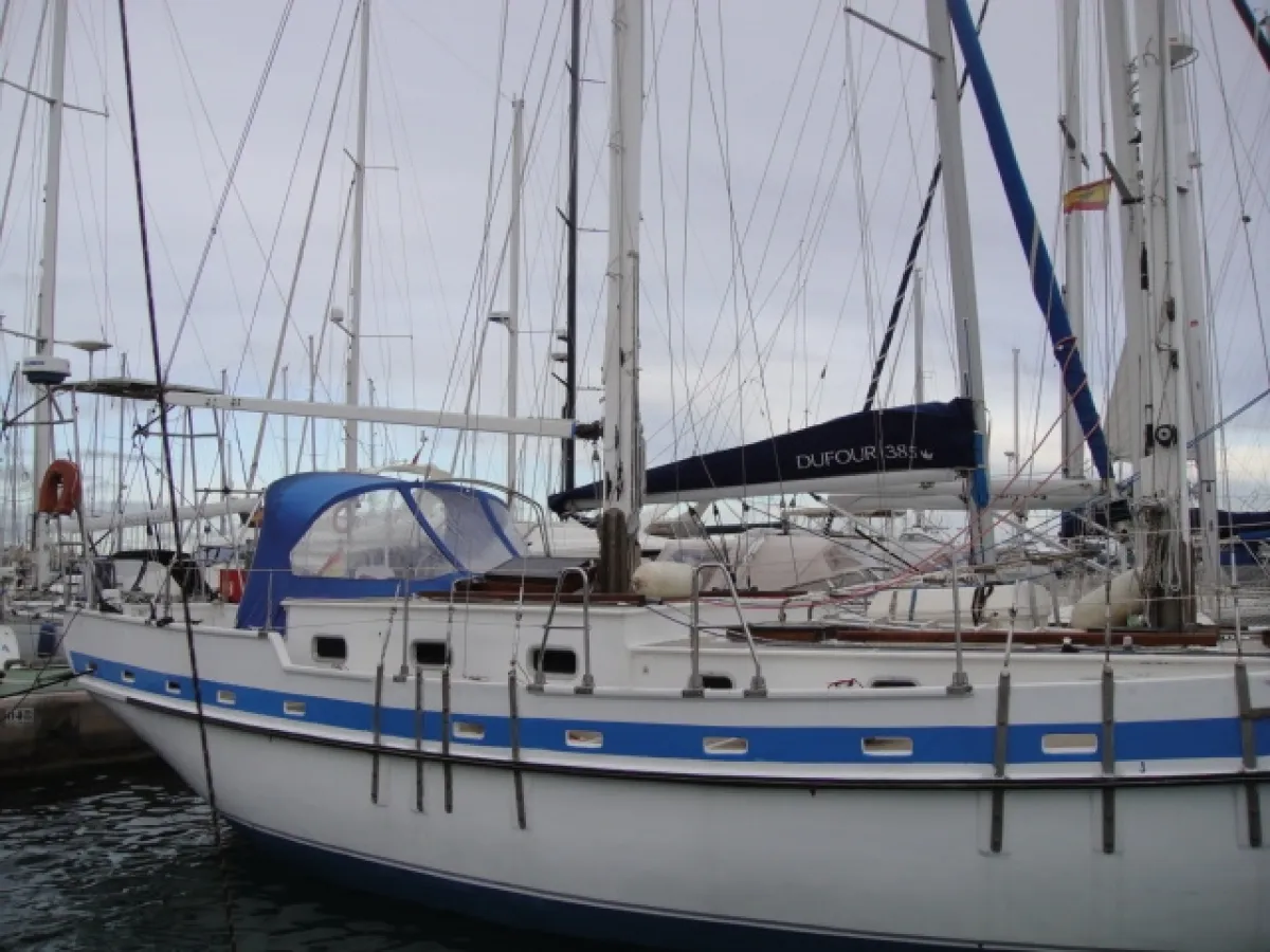 Polyester Sailboat One Off Ketch