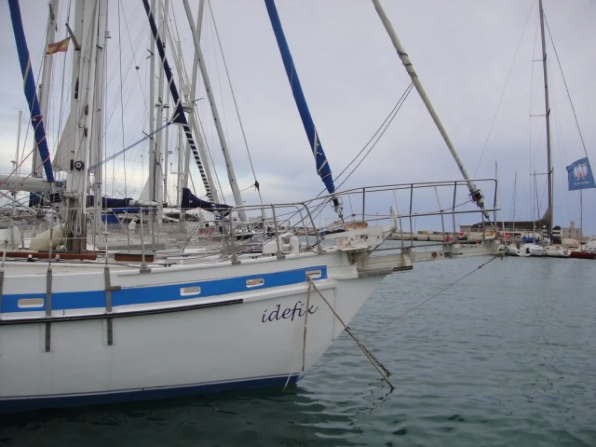 Polyester Sailboat One Off Ketch