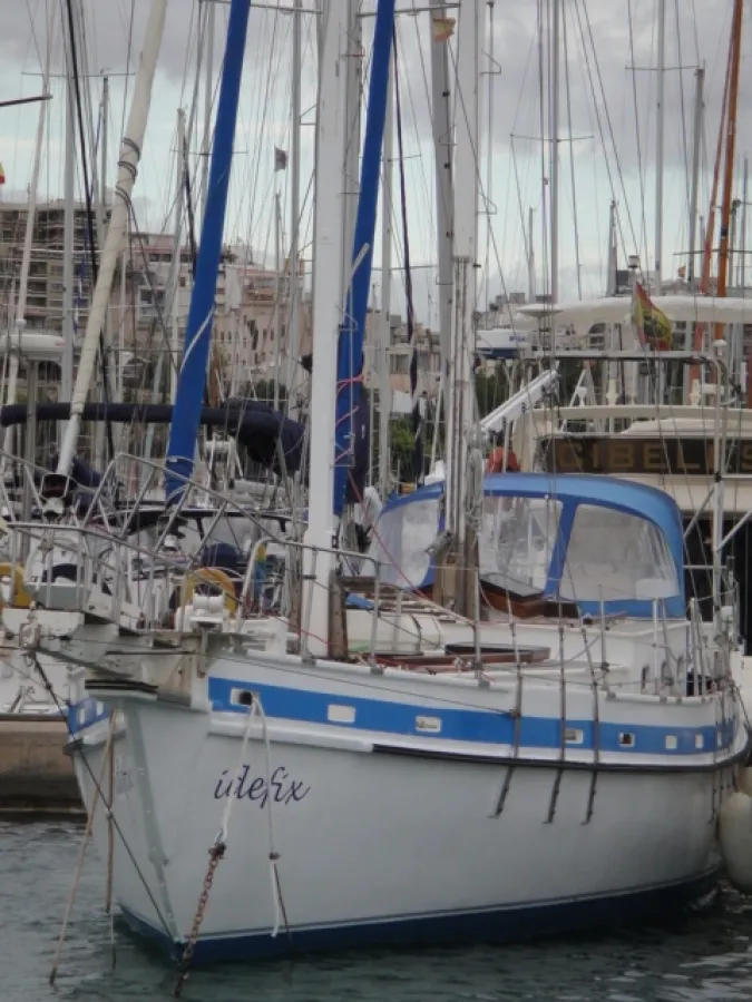 Polyester Sailboat One Off Ketch