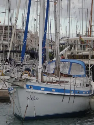 Polyester Sailboat One Off Ketch Photo 5