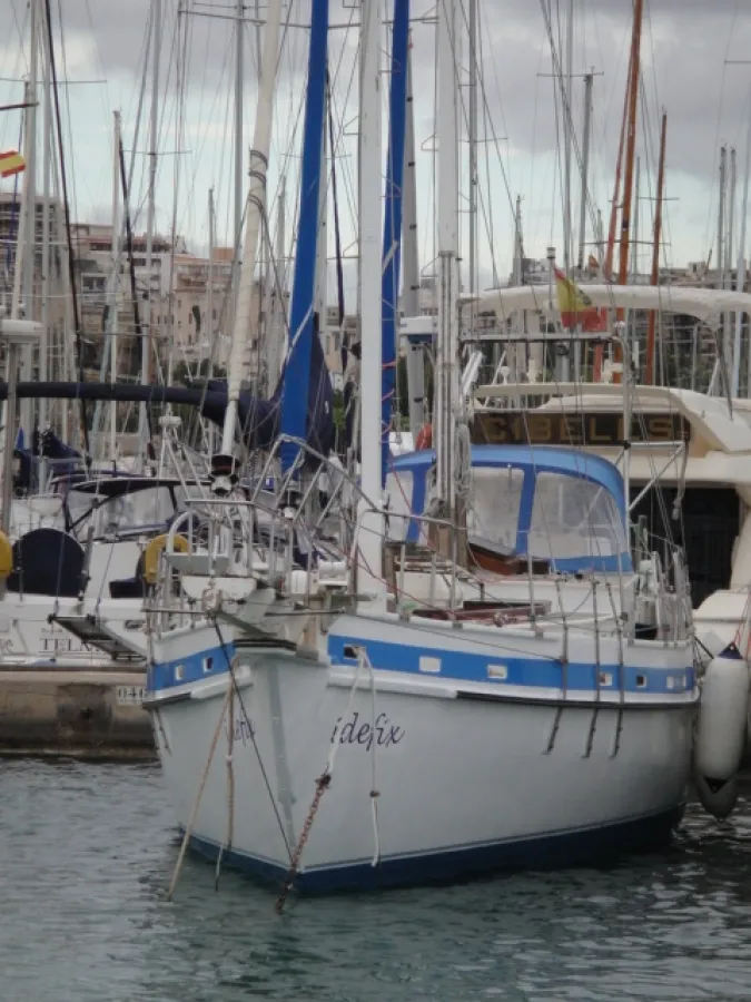 Polyester Sailboat One Off Ketch