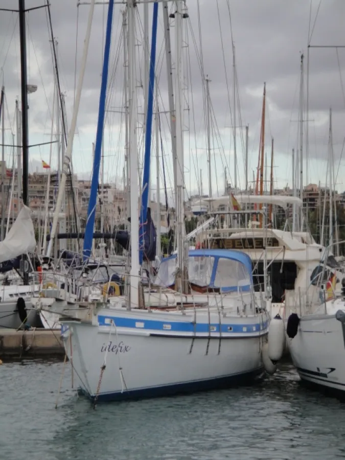 Polyester Sailboat One Off Ketch