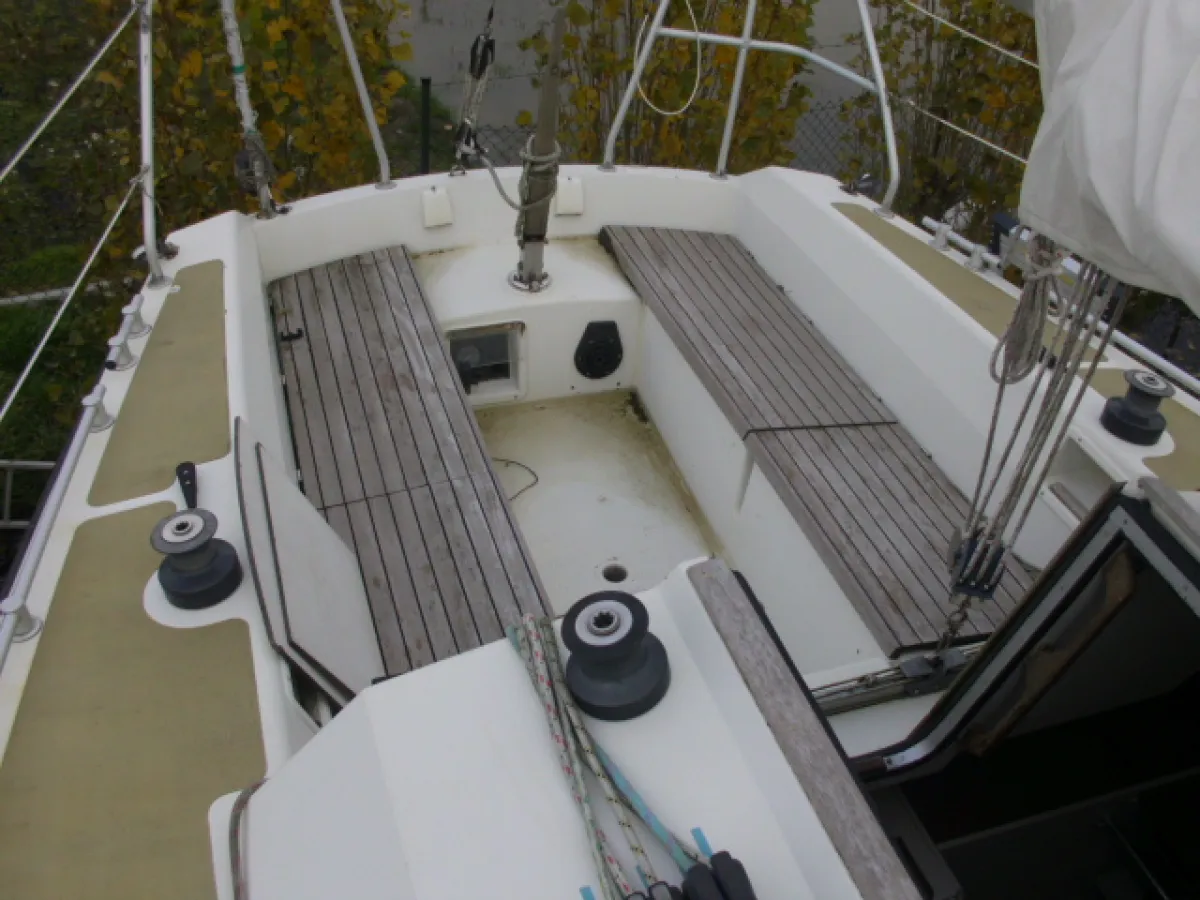 Polyester Sailboat Etap 30