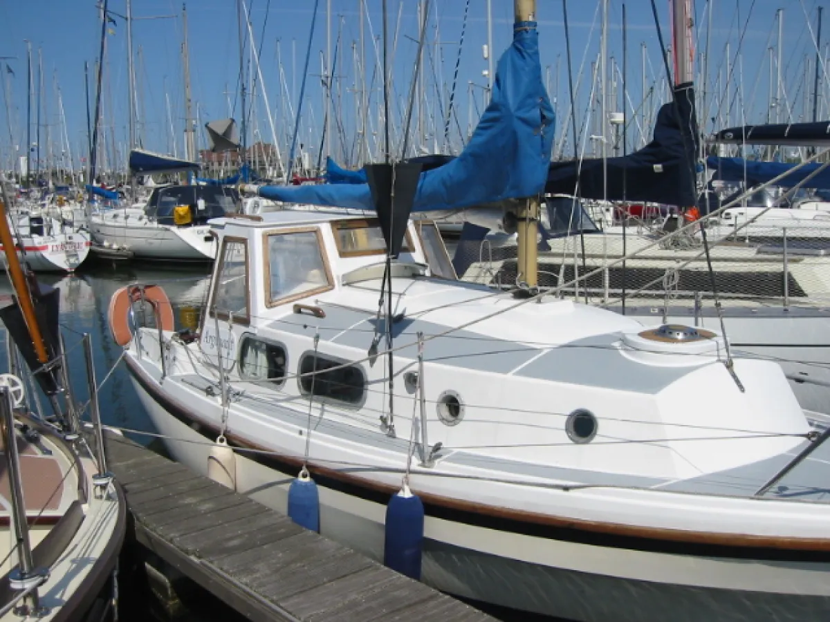 Polyester Sailboat Westerly Pigeon