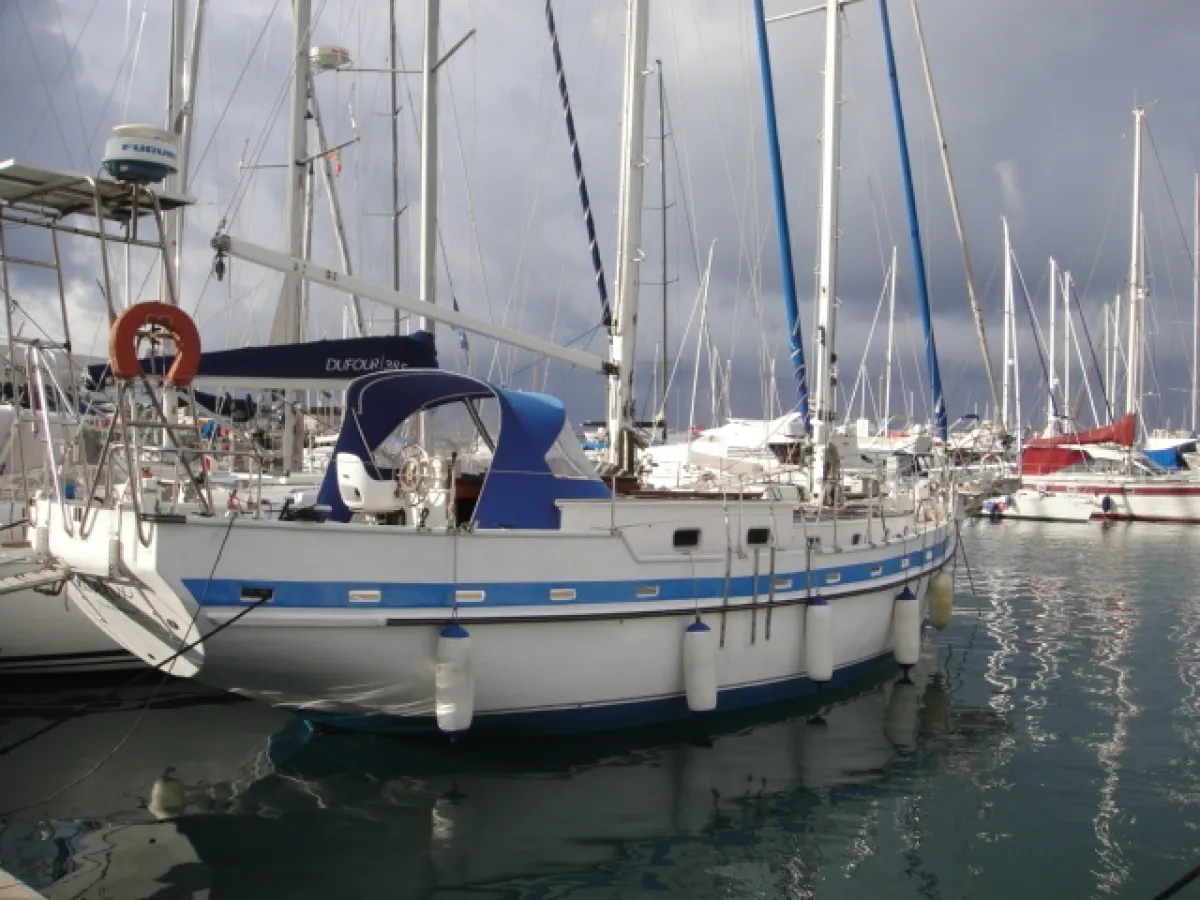 Polyester Sailboat One Off Ketch