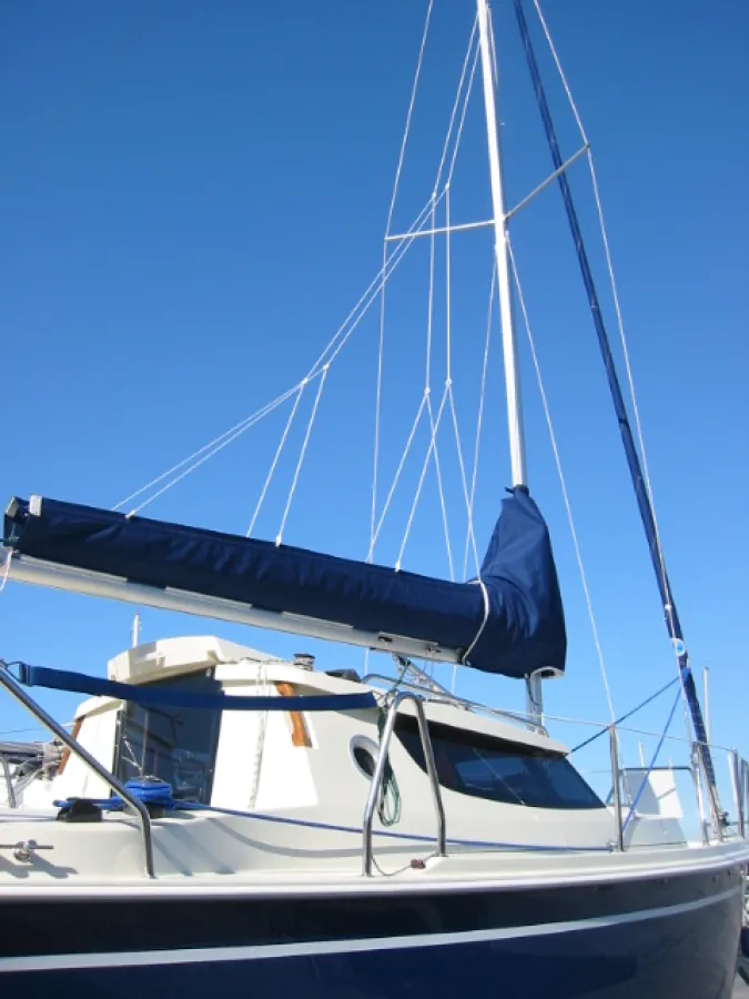 Polyester Sailboat Sunhorse 25