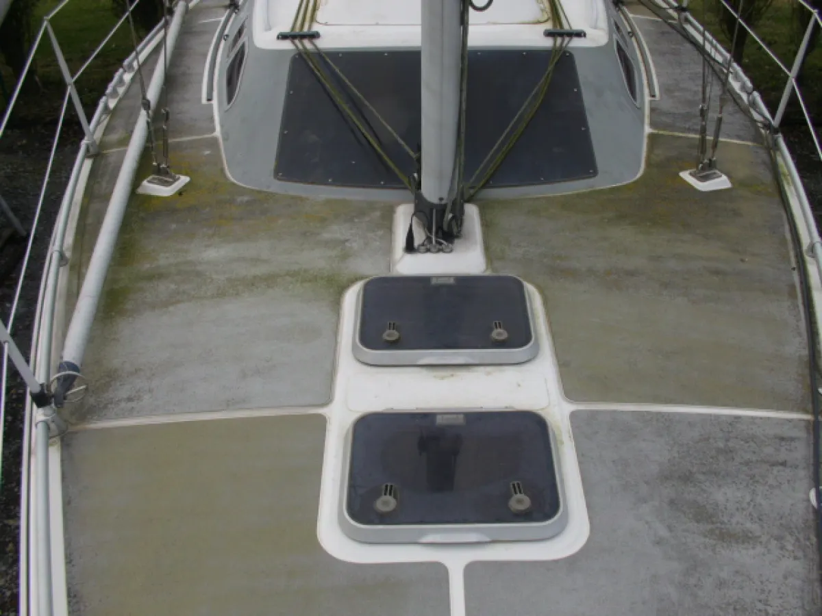 Polyester Sailboat Etap 32i