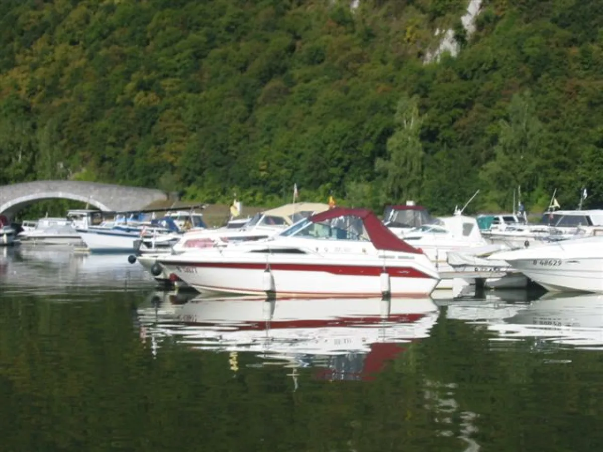 Composite Speedboat Sea Ray 220