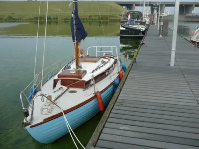 Wood Sailboat Stella  Photo 1