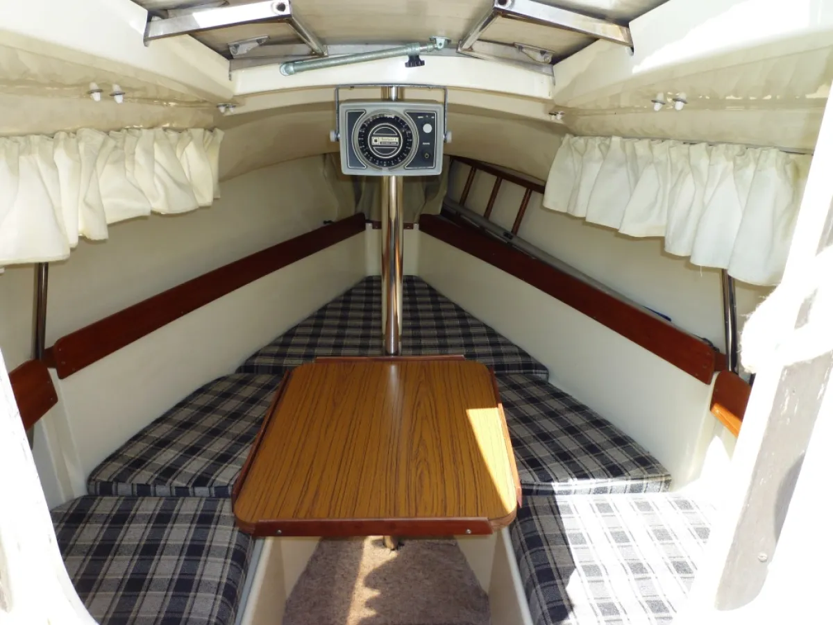 Polyester Sailboat Oceaan 18