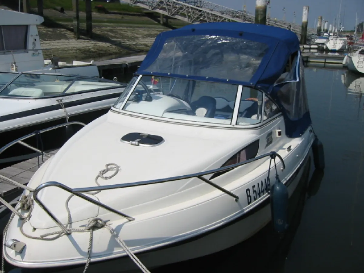 Polyester Speedboat Galeon 590