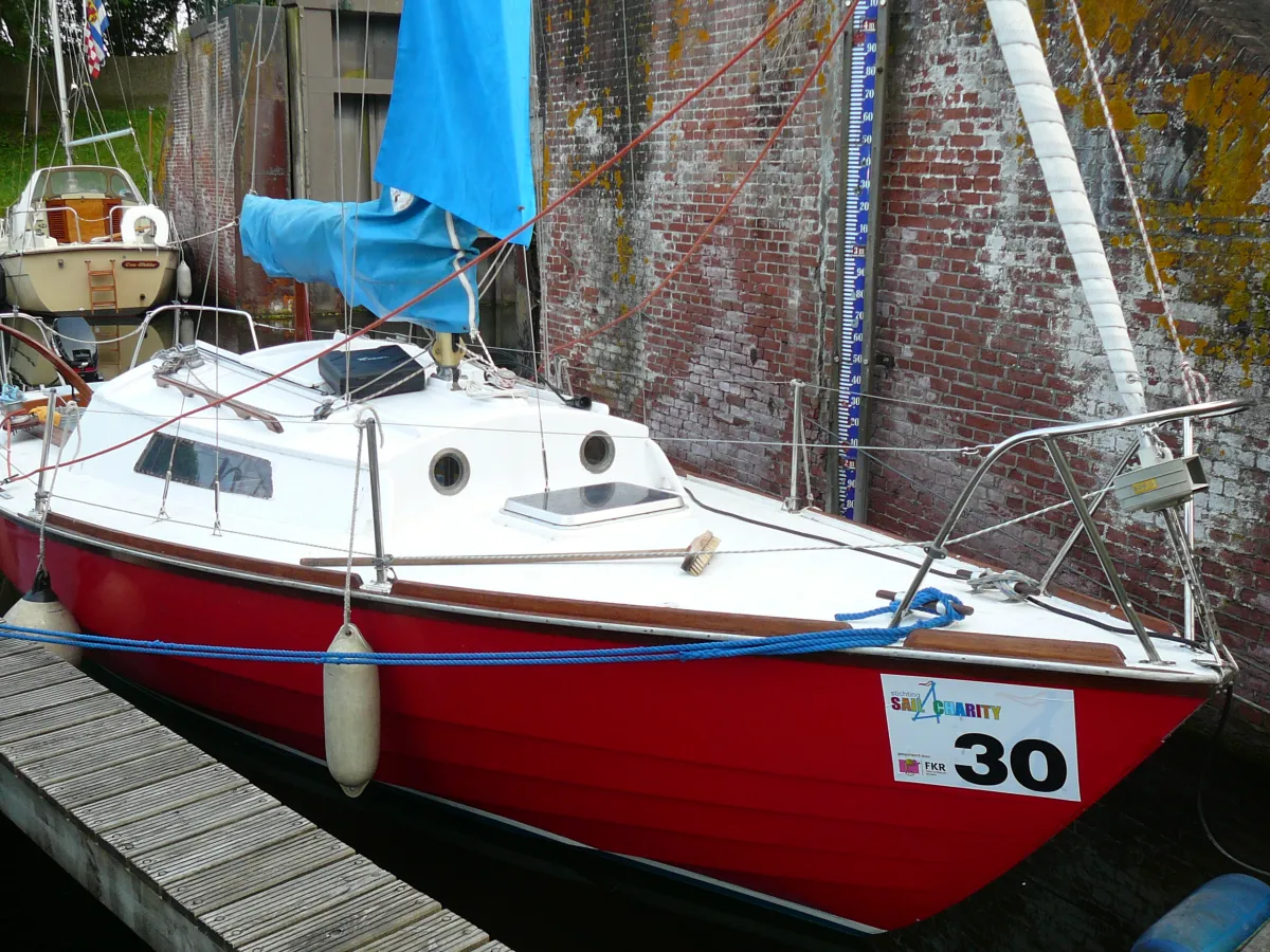 Wood Sailboat Waarschip 725