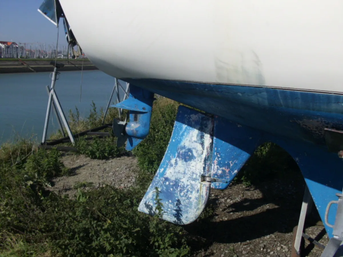 Polyester Sailboat Hurley 700