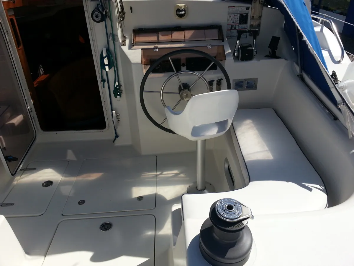 Polyester catamaran Prout 39 ESCALE CATAMARAN