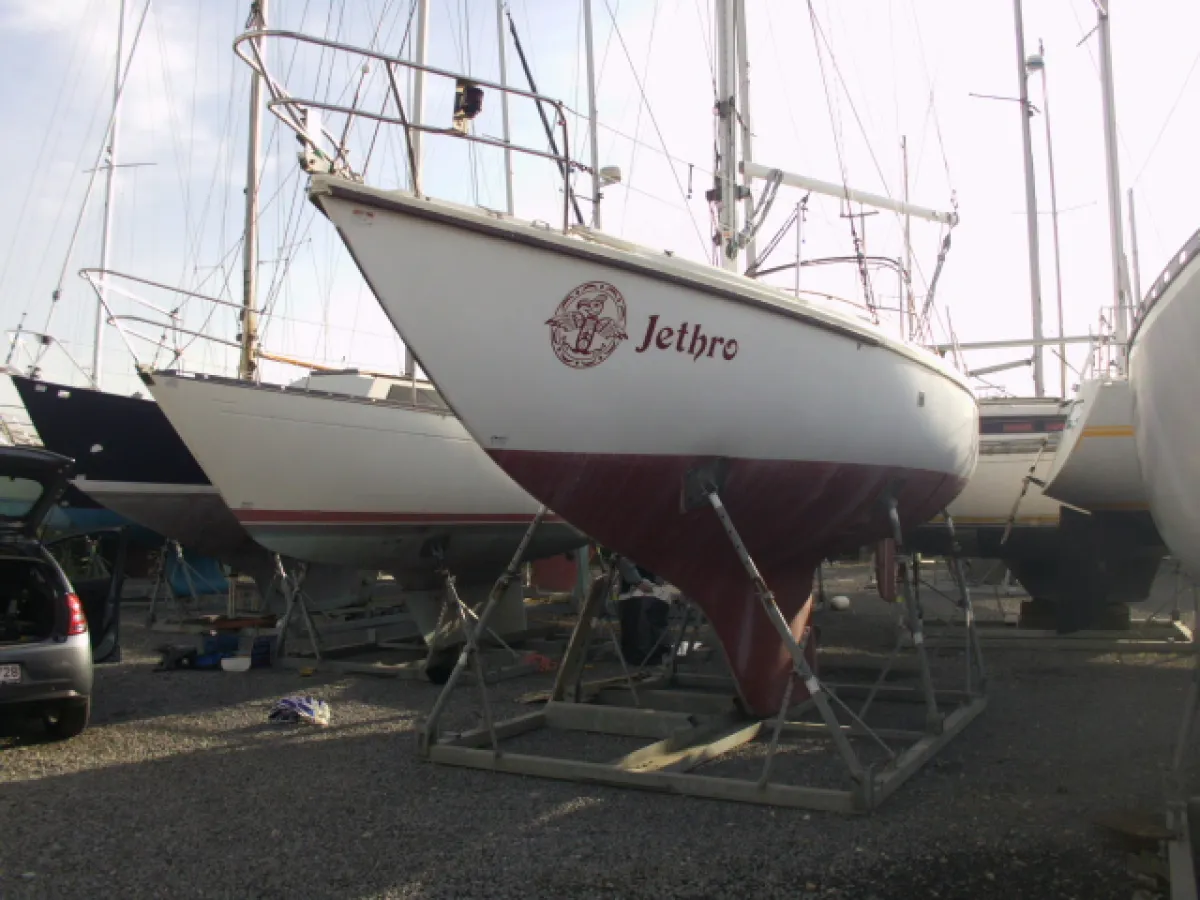 Polyester Sailboat CNSO 33 C.S.N.O.