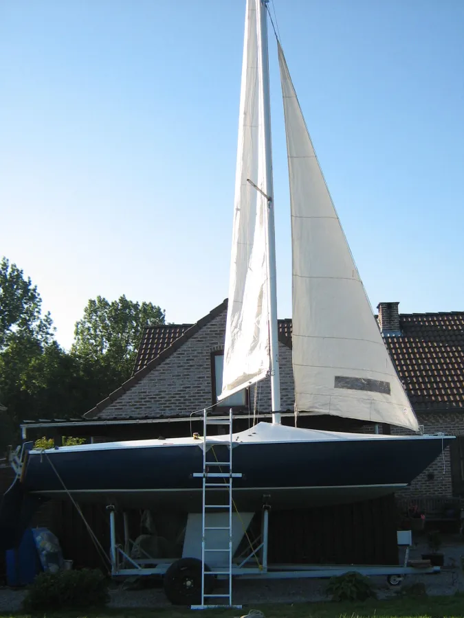 Polyester Sailboat Nautor Swan 