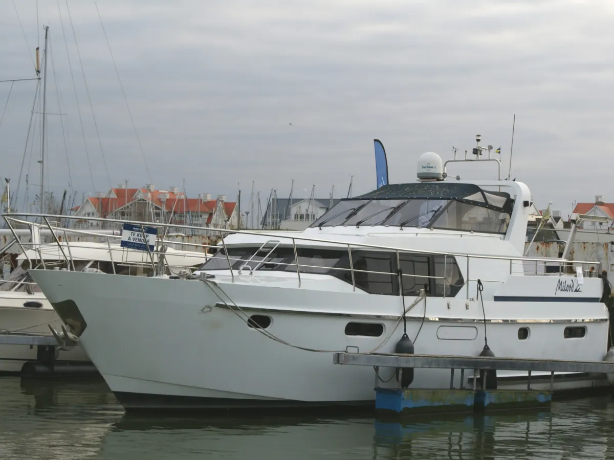 Steel Motorboat Motor yacht 