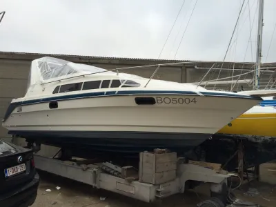 Polyester Speedboat Bayliner 2855 Photo 2