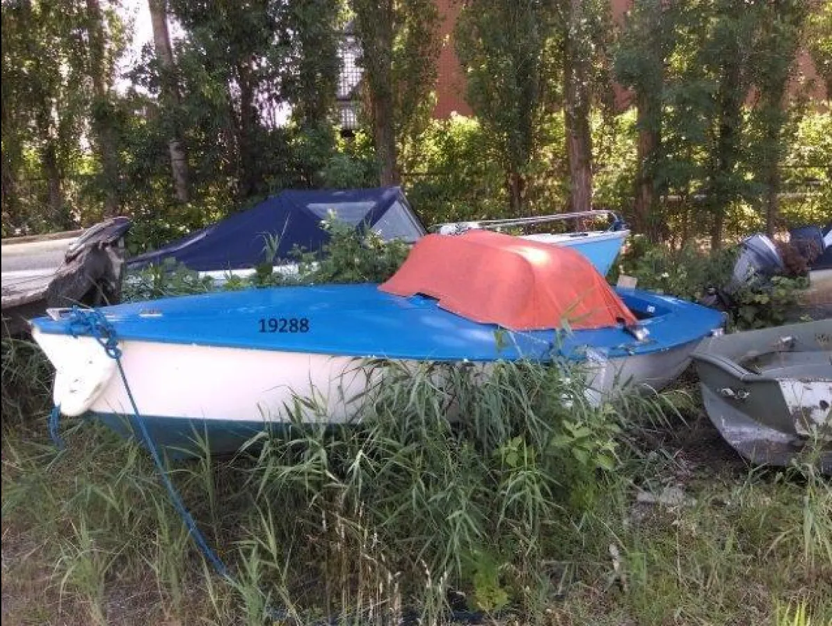 Polyester Budgetboat Grachtenboot 