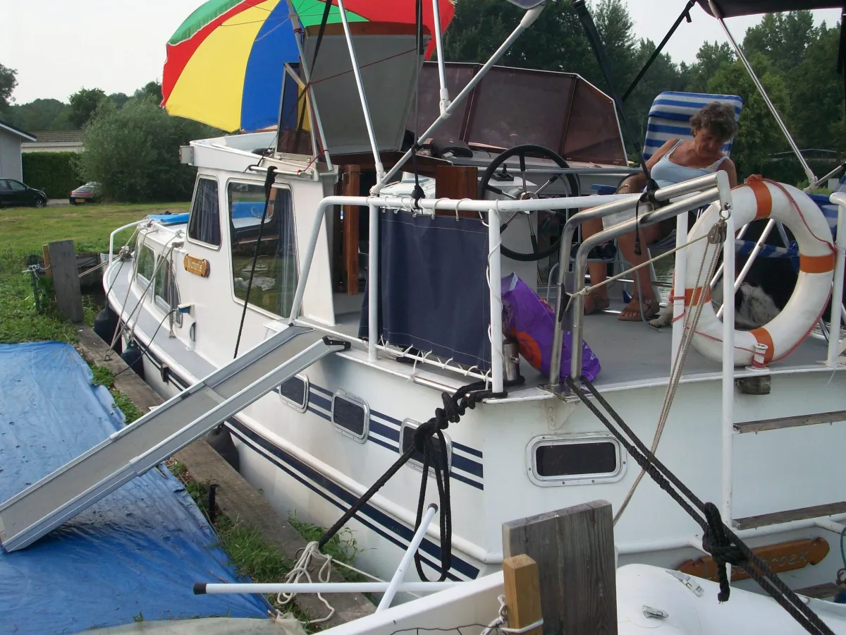 Steel Motorboat Motor cruiser 