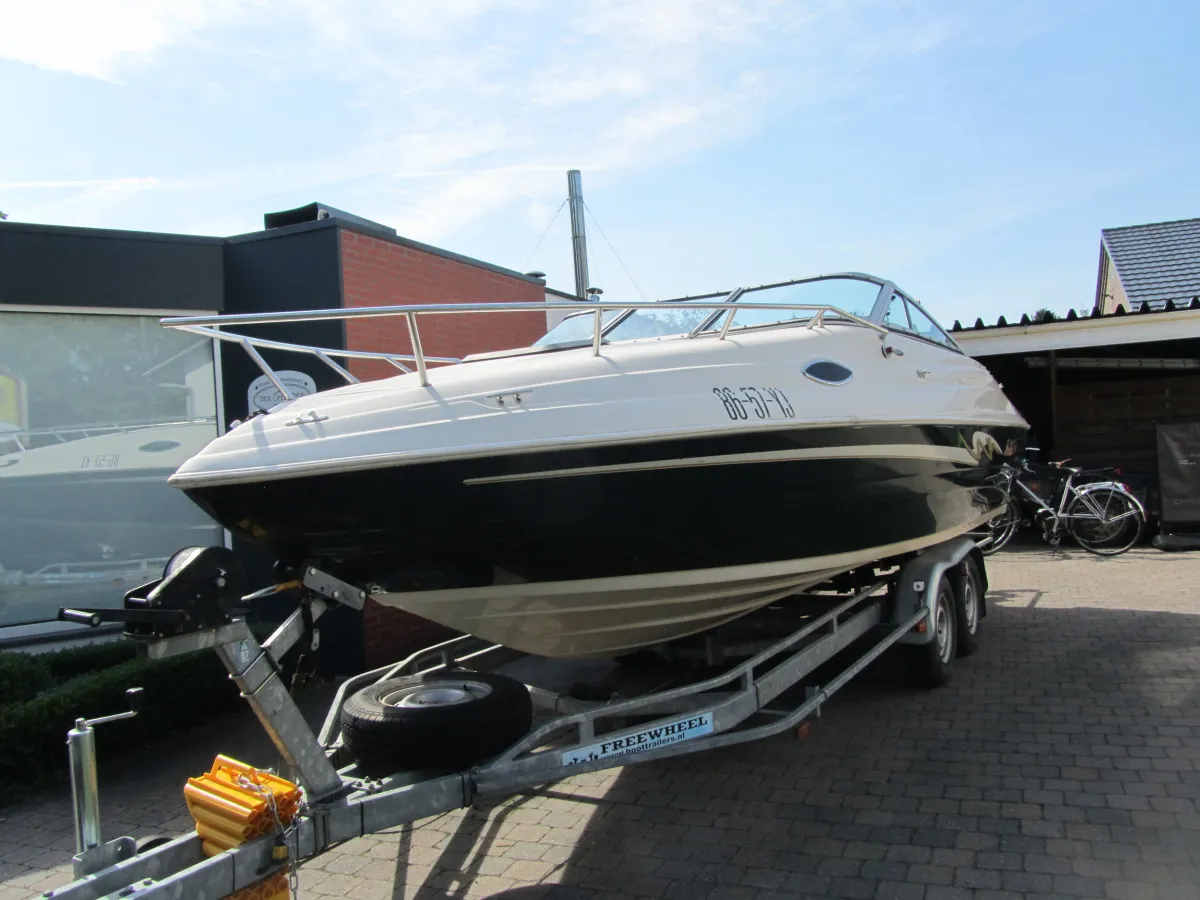 Polyester Speedboat Mariah Talari 233