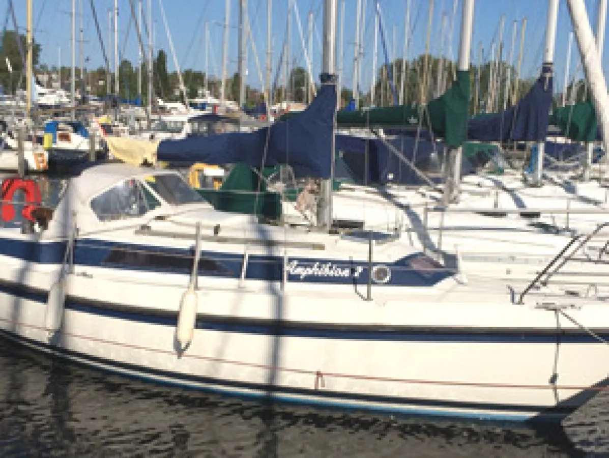 Polyester Sailboat Compromis 777