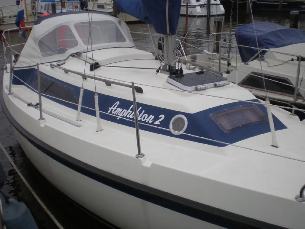 Polyester Sailboat Compromis 777