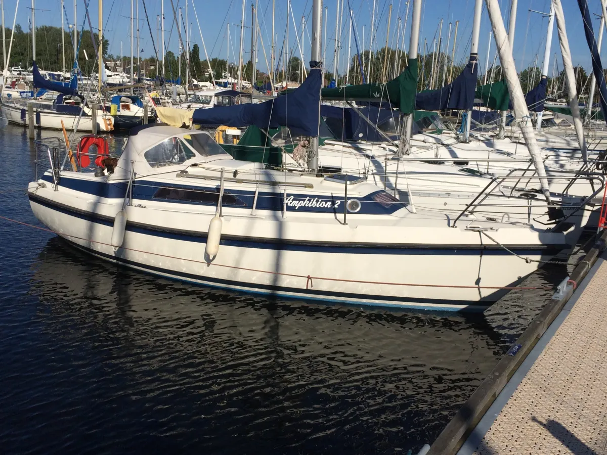 Polyester Sailboat Compromis 777