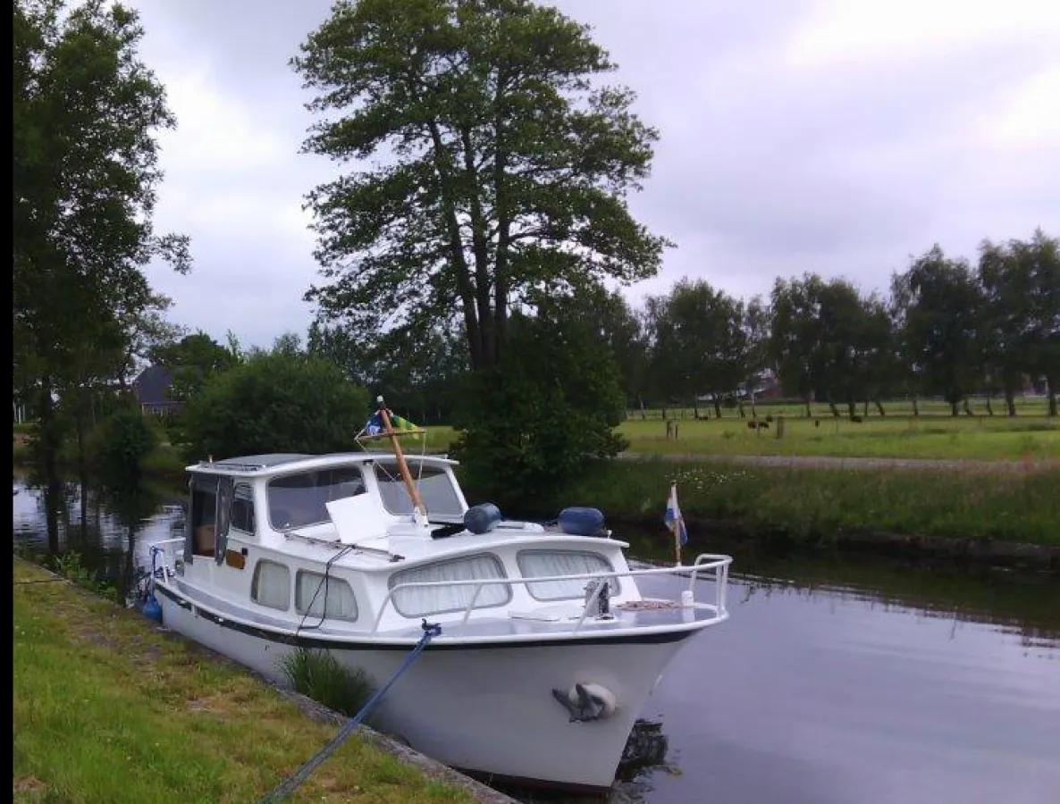 Steel Motorboat Van Der Werff 850 AK