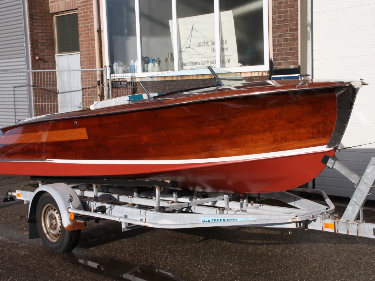 Wood Speedboat Chris Craft 