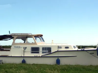 Steel Motorboat Bakdekker Kruiser Photo 2