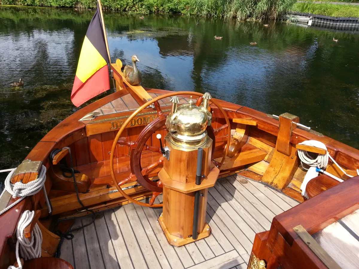 Wood Sailboat Botter 