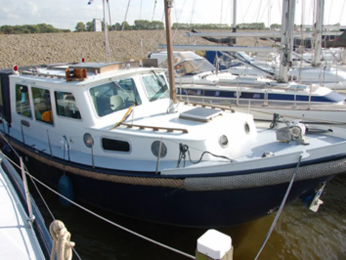 Steel Motorboat Gillissen 970