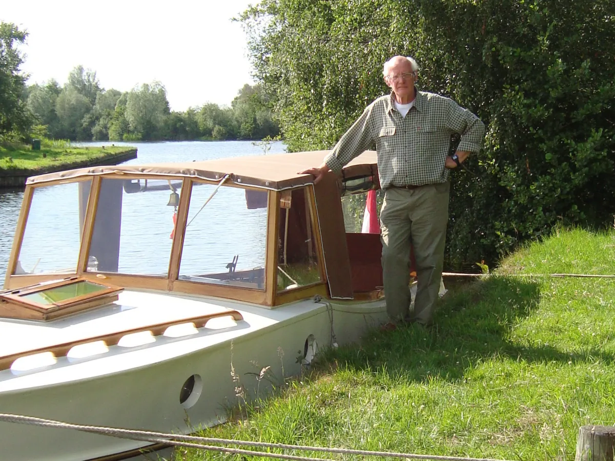 Wood Motorboat Bakdekker Varend Monument