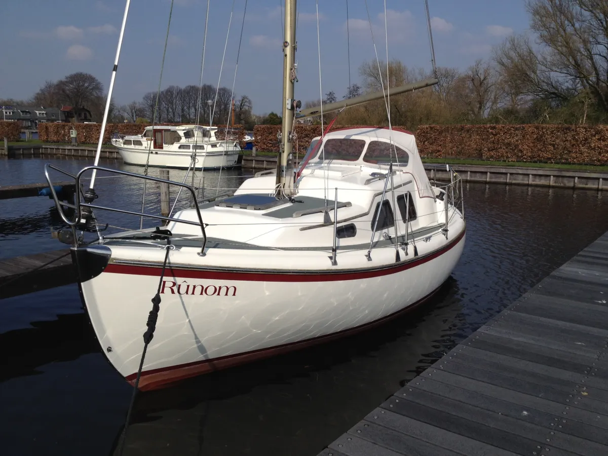 Polyester Sailboat Midget 26