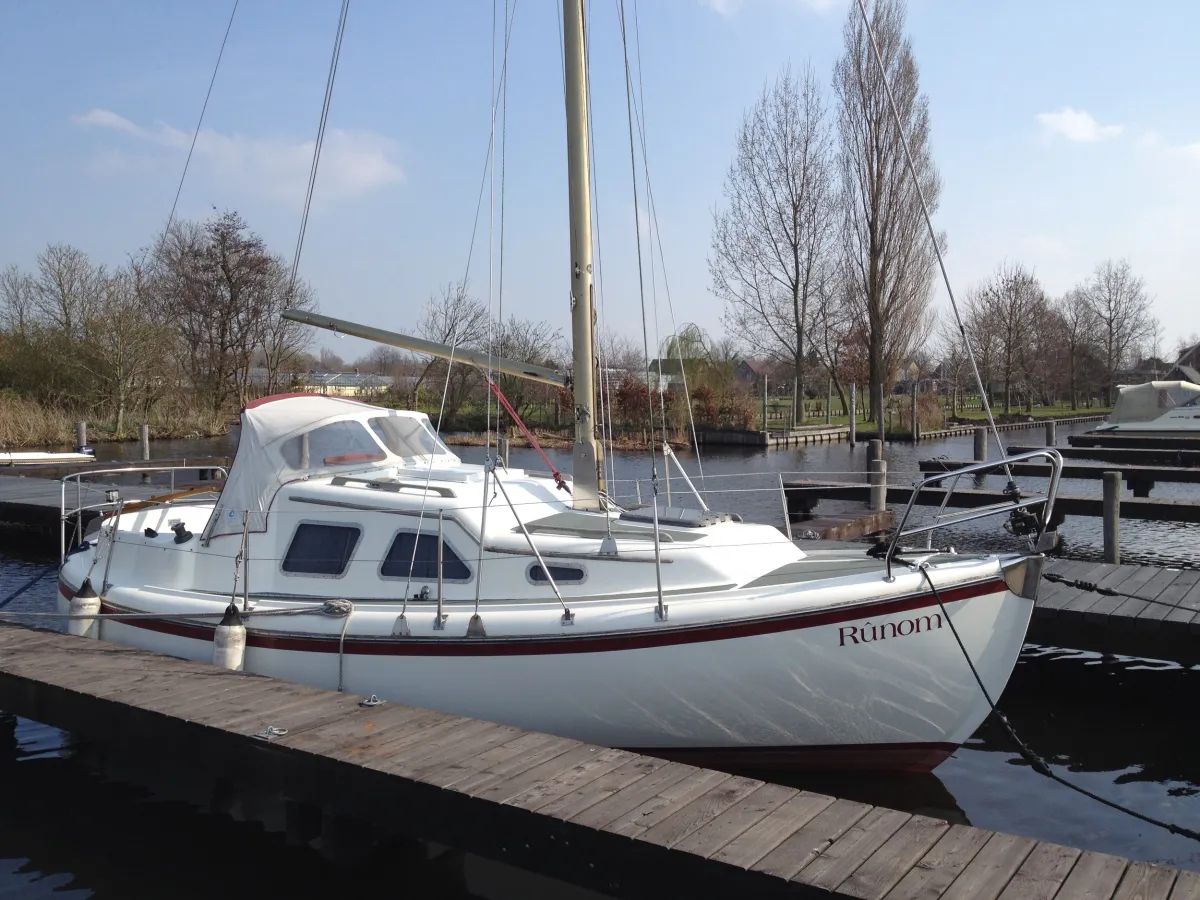 Polyester Sailboat Midget 26