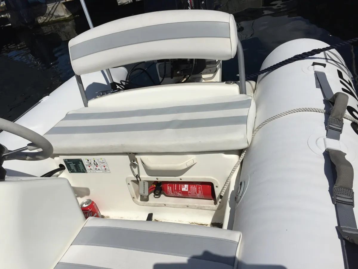 Polyester RIB Zodiac Yachtline 340 De Luxe